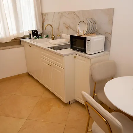 Apartment Sicilia24 *